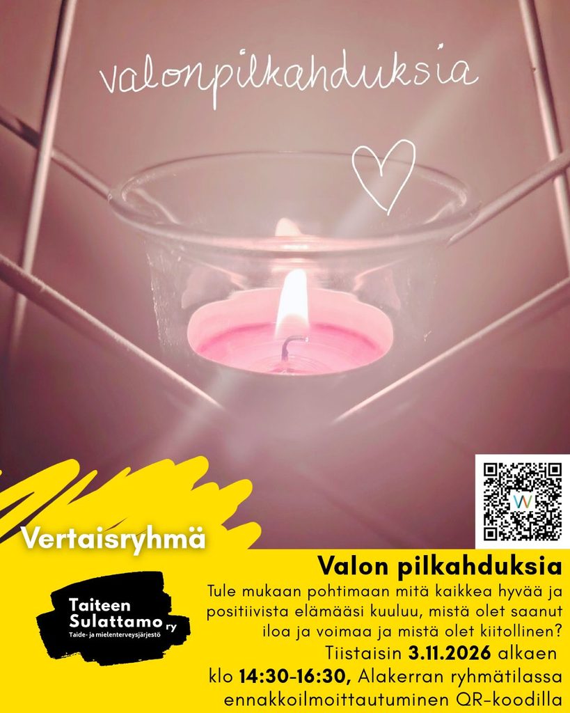 Tapahtumajuliste, jonka keskellä on vaaleanpunainen kynttilä tuikkukipossa. Kipon yläpuolella oikealla on valkoinen sydän sekä teksti "valonpilkahduksia".